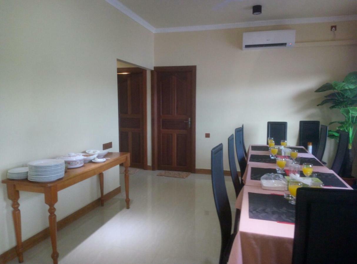 Nalaveshi Inn Хураа Экстерьер фото
