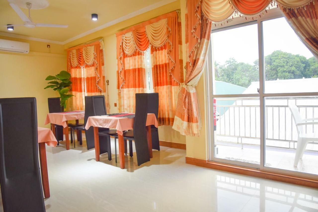 Nalaveshi Inn Хураа Экстерьер фото