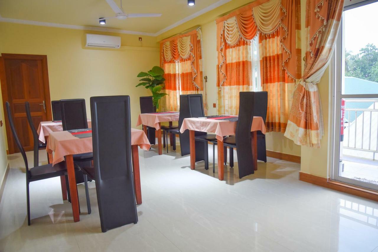 Nalaveshi Inn Хураа Экстерьер фото