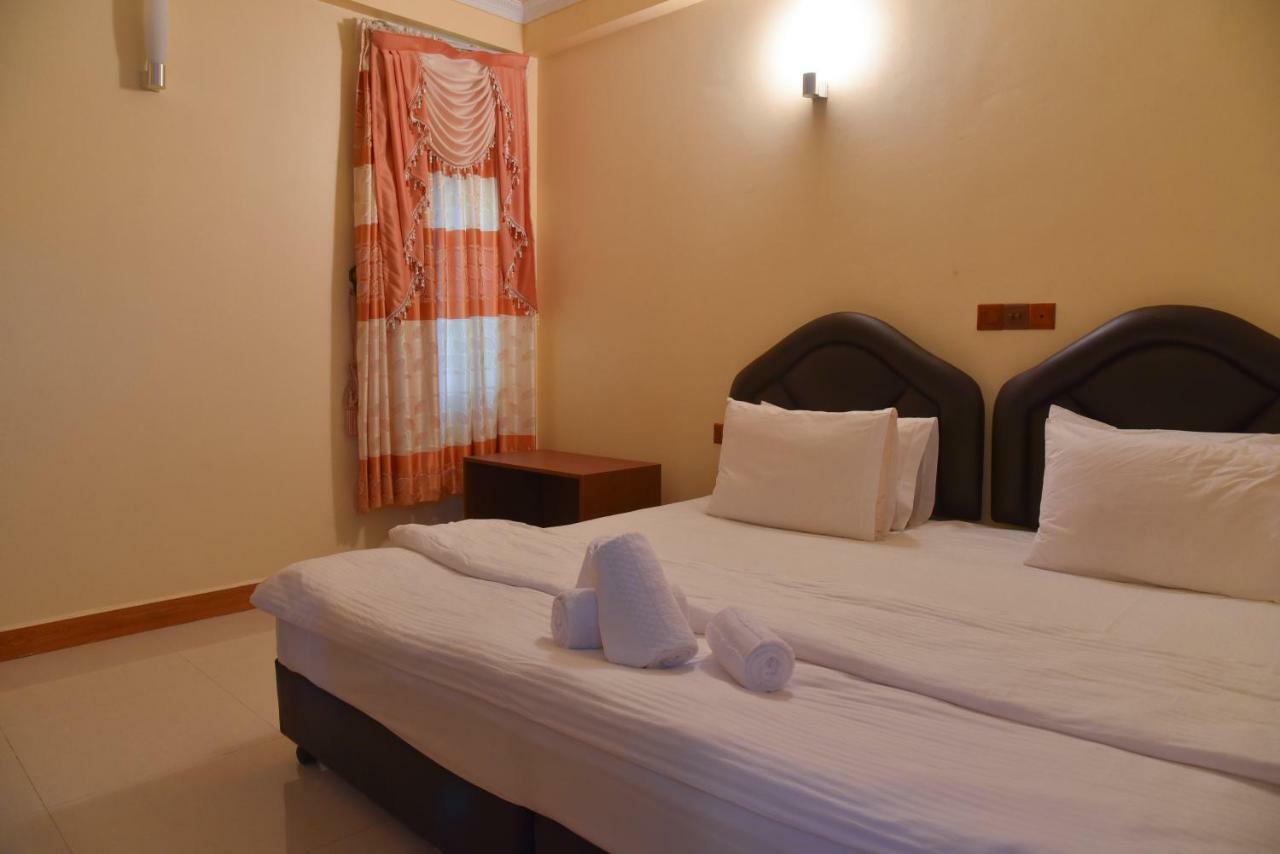 Nalaveshi Inn Хураа Экстерьер фото